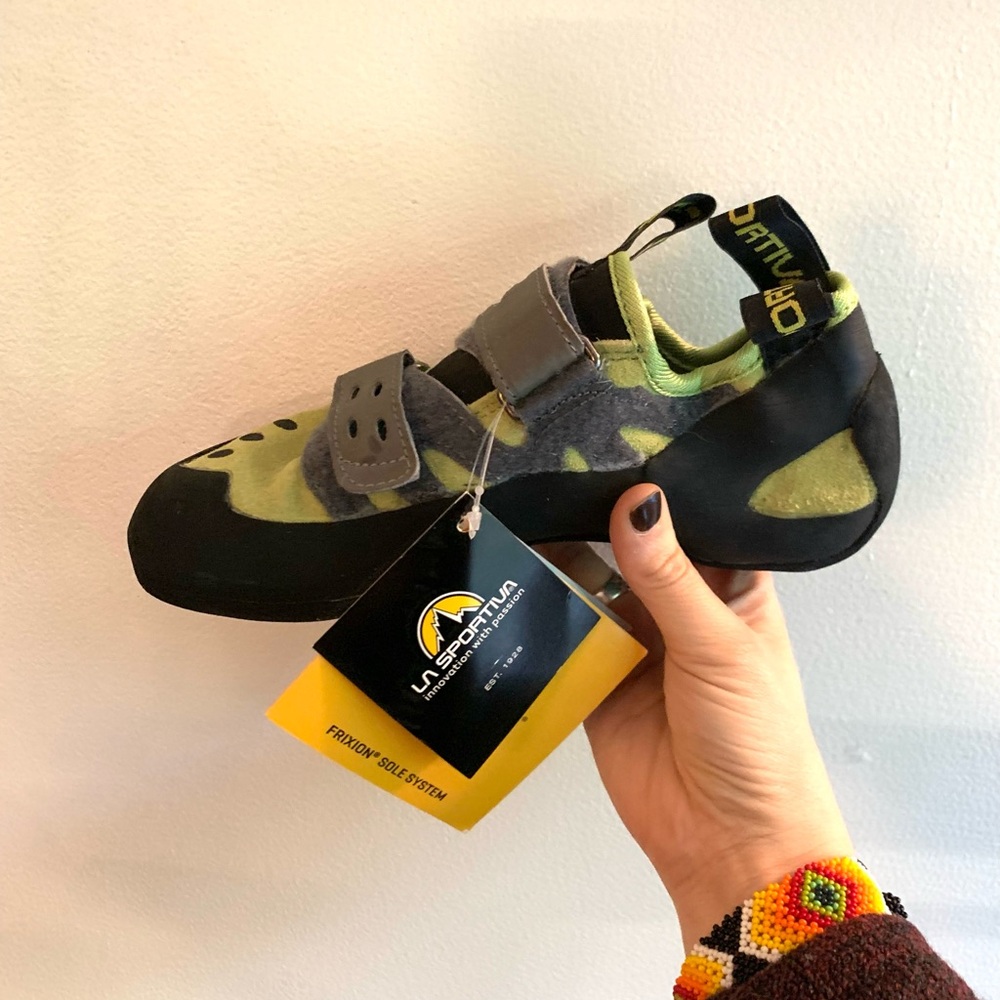 🪨🕸️NIB La Sportiva Tarantula velcro leather suede kiwi green 37